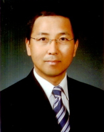 오태명 교수 증명사진